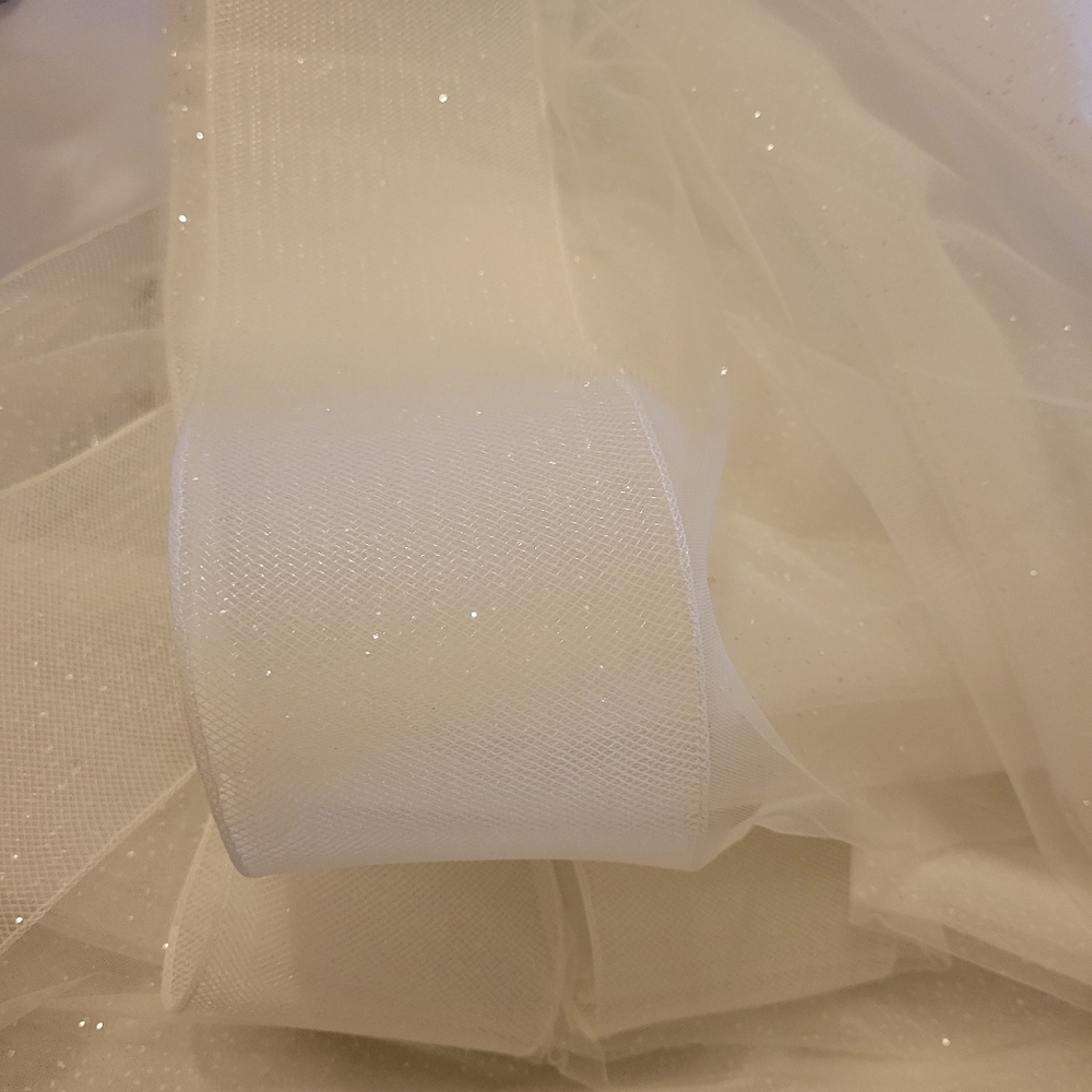 NWOT Wedding Dress Overskirt - Picture 5 of 6